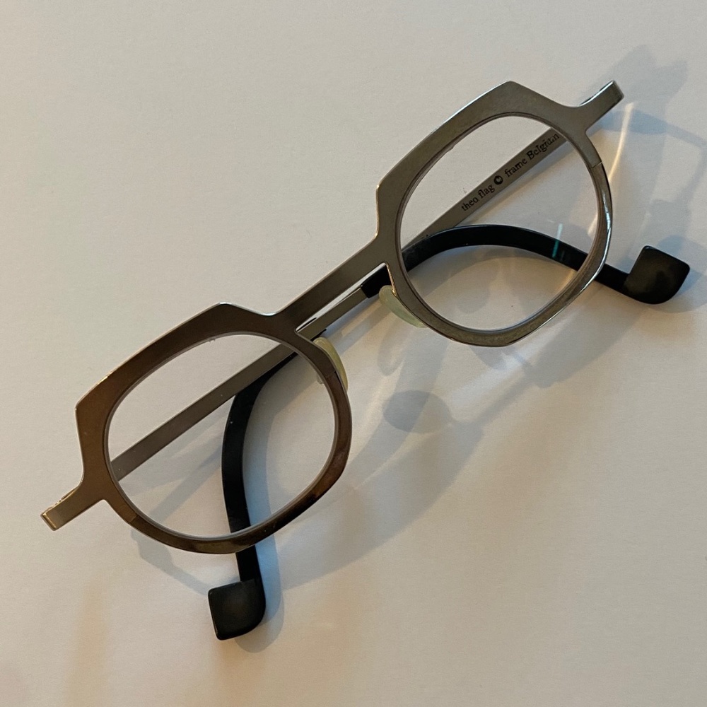 THEO EYEWEAR titanium eyeglass frames